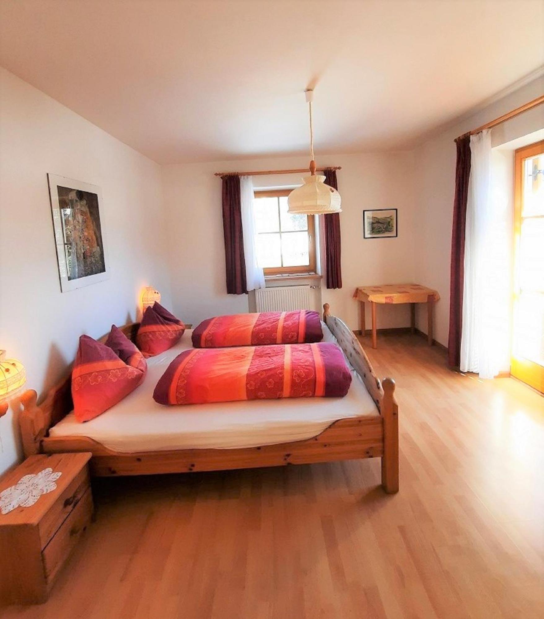 Baernthalhof Apartment San Lorenzo di Sebato Luaran gambar